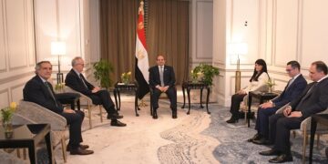 بالصور.. الرئيس السيسى يستعرض فرص التعاون الممكنة مع إسبانيا بقطاع السياحة والفنادق