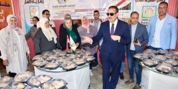 محافظ المنوفية يتفقد مطبخ تجهيز وجبات الإفطار الساخنة للأسر الأولي بالرعاية والأطفال الأيتام التابع للمجلس القومي للمرأة