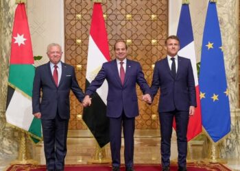 اللواء سامى دنيا يقرأ لكم: مصر قادمة وبقوة