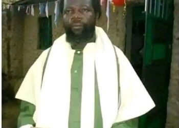 ادعى انه المسيح المنتظر ثم تراجع وانصاره يصرون على صلبه طبقا لمعتقداتهم