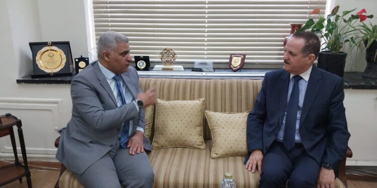 العزازي التقى يوسف مشاري بجامعة الدول العربية