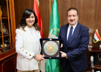 ضمن احتفالات المنوفية بعيدها القوم محافظ المنوفية يستقبل السفيرة نبيلة مكرم ضمن مبادرة “إيد واحدة” ويؤكد دعمه الكامل لجهود العمل الأهلي التنموي