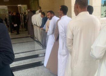 وبدأت العملية الانتخابية بسفارات مصر  بـ 117 دولة بالخارج لانتخابات مجلس الشيوخ المصري