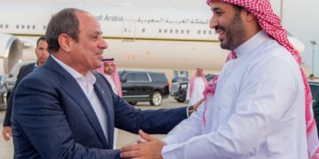 اللواء سامى دنيا يكتب لكم حول زيارة غير مرتب لها ومفاجأة بكل المقاييس
