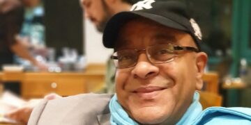 الشاعر الكبير عنتر هلال يكتب لكم: سلاح لكل مواطن مصري