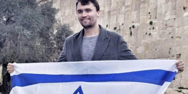 الكاتب الصحفى حامد المحلاوى يكتب لكم: ترامب مصر على نزع ورقة التوت