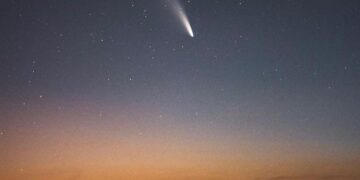 سماء العالم العربي تترقب «سوان» ☄️