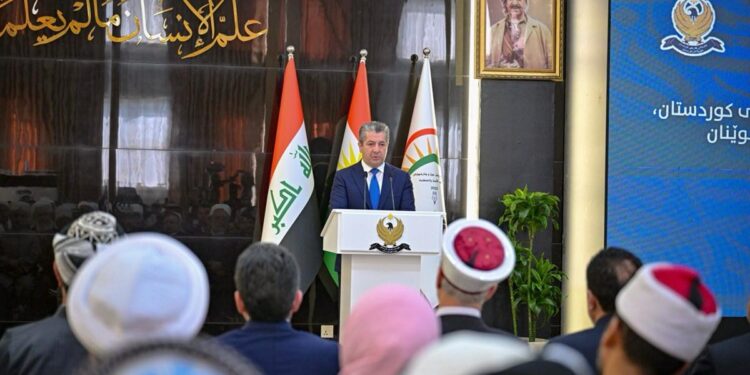 مسرور بارزاني يشيد بالعلاقات مع مصر.. وضع حجر الأساس لمعهد أزهري كردستان