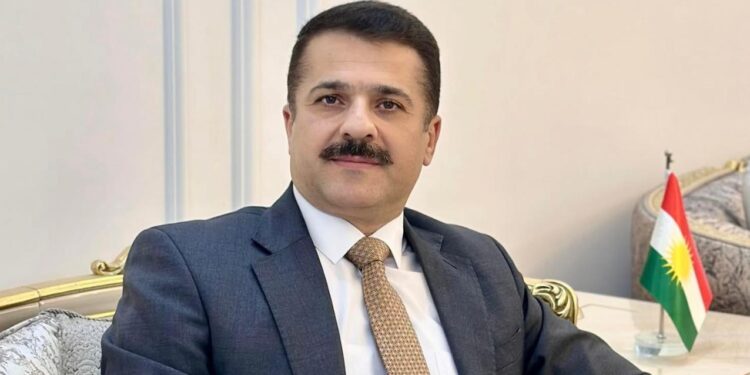 “الفيدرالية الفاشلة في العراق”.. كتاب هيمن آكريي يستعرض الأزمة والحلول ودور القادة