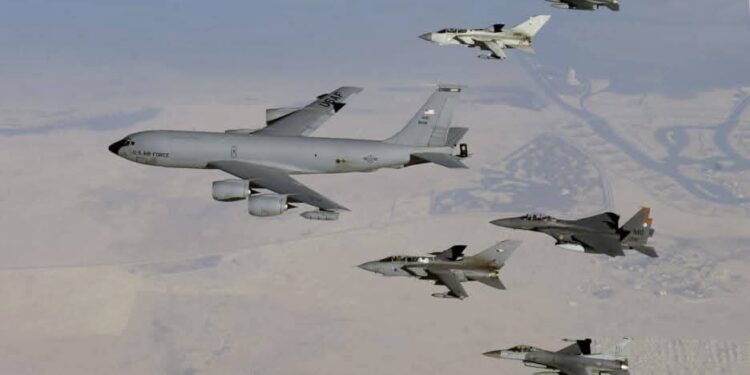 الدكتور محمد الجنايني يقرأ لكم رهبة ترامب عندما دخل الأجواء المصرية