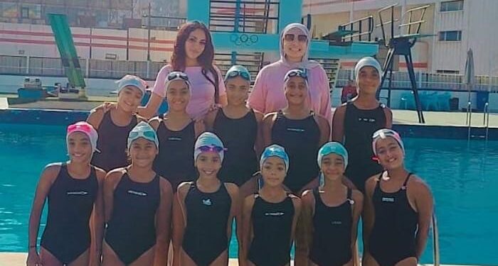 تكريم ناشئات الزمالك في بطولة الجيزة التنشيطية للسباحة التوقيعية