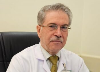 د.محمد طه شمسي باشا أخصائي الأمراض الباطنية بمستشفيات الحمادي: