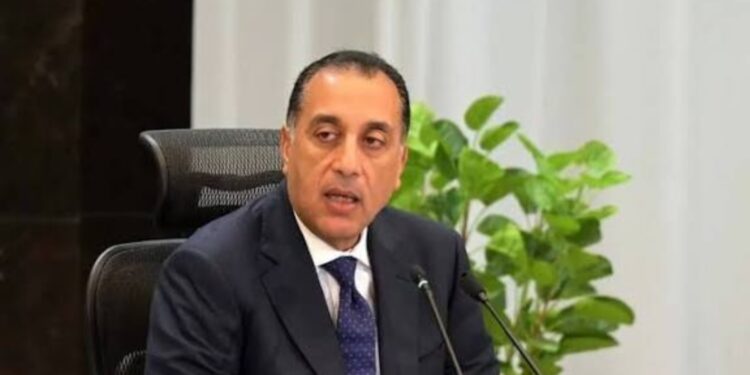 استغاثة ونداء لدولة رئيس الوزراء من مساهمى شركة الحديد والصلب المصرية