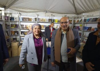 رئيس أكاديمية الفنون تشهد افتتاح الدورة الرابعة عشرة من معرض فيصل الرمضاني للكتاب