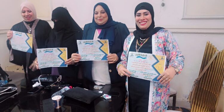 حزب الأحرار الاشتراكيين يشارك في احتفالية تكريم الأم المثالية بنادي فاروس بالشاطبي