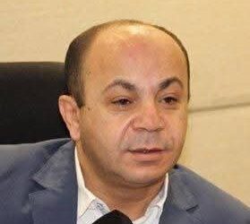 الكاتب الصحفى الكبير بشير حسن يكتب عن الملياردير الفقير