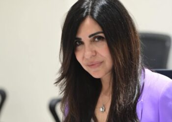 النائبة إنجي أنور: إعلام الدولة يواجه تحديات كبيرة.. ونحتاج سرعة إتاحة الرواية الرسمية