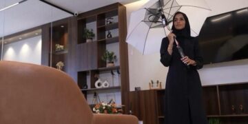 سعودية تحوّل سؤالًا بسيطًا إلى ابتكار وطني يخدم ضيوف الرحمن