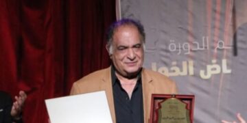 تكريم رياض الخولي في افتتاح الدورة الخامسة من مهرجان المسرح العالمي بالإسكندرية