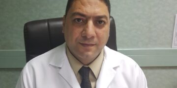 د. عادل الشناوي استشاري الأمراض الصدرية بمستشفيات الحمادي.. في حديث عن: الآثار الجانبية للمكيفات في فصل الصيف رغم الحاجة إليه.. وسبل الوقاية منها