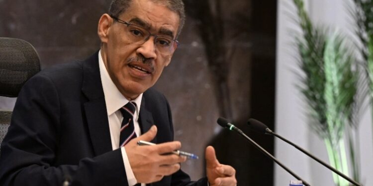 وزير الدولة للإعلام في لقاء مع المتحدثين والمستشارين الإعلاميين بالوزارات.. تدفق المعلومات إلى وسائل الإعلام يقطع الطريق على مروجي الشائعات