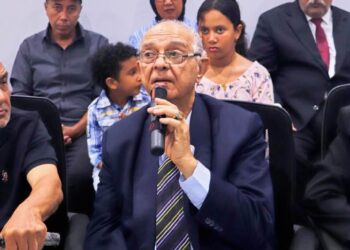 البطل حسن السباعي يعيد نبض العزة في ذكرى النصر