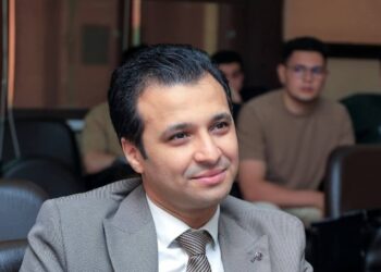 350 ألف عملية تحميل لـ«Tapi».. ومؤسسه يستعد لإطلاق مساعد الذكاء الاصطناعي «Atlas» لمتابعة فرق العمل